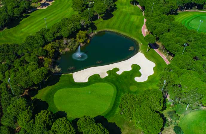 //www.jet2holidays.com/-/media/assets/product images - custom overview groups/turkey/golf/ayt0voyagebelekgolfspawith3roundsofgolfincluded012303689x448.jpg